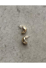 LOIE CRESCENT EARRING