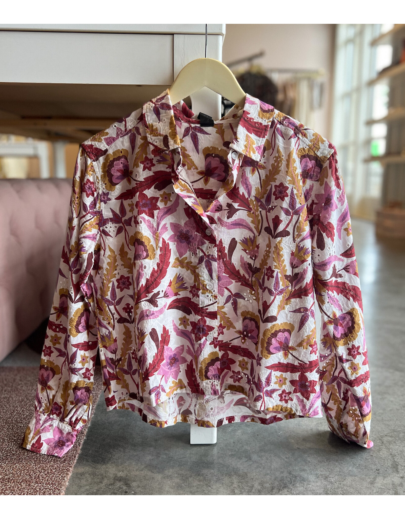 CANIKA CROPPED BUTTON FRONT L/S TOP