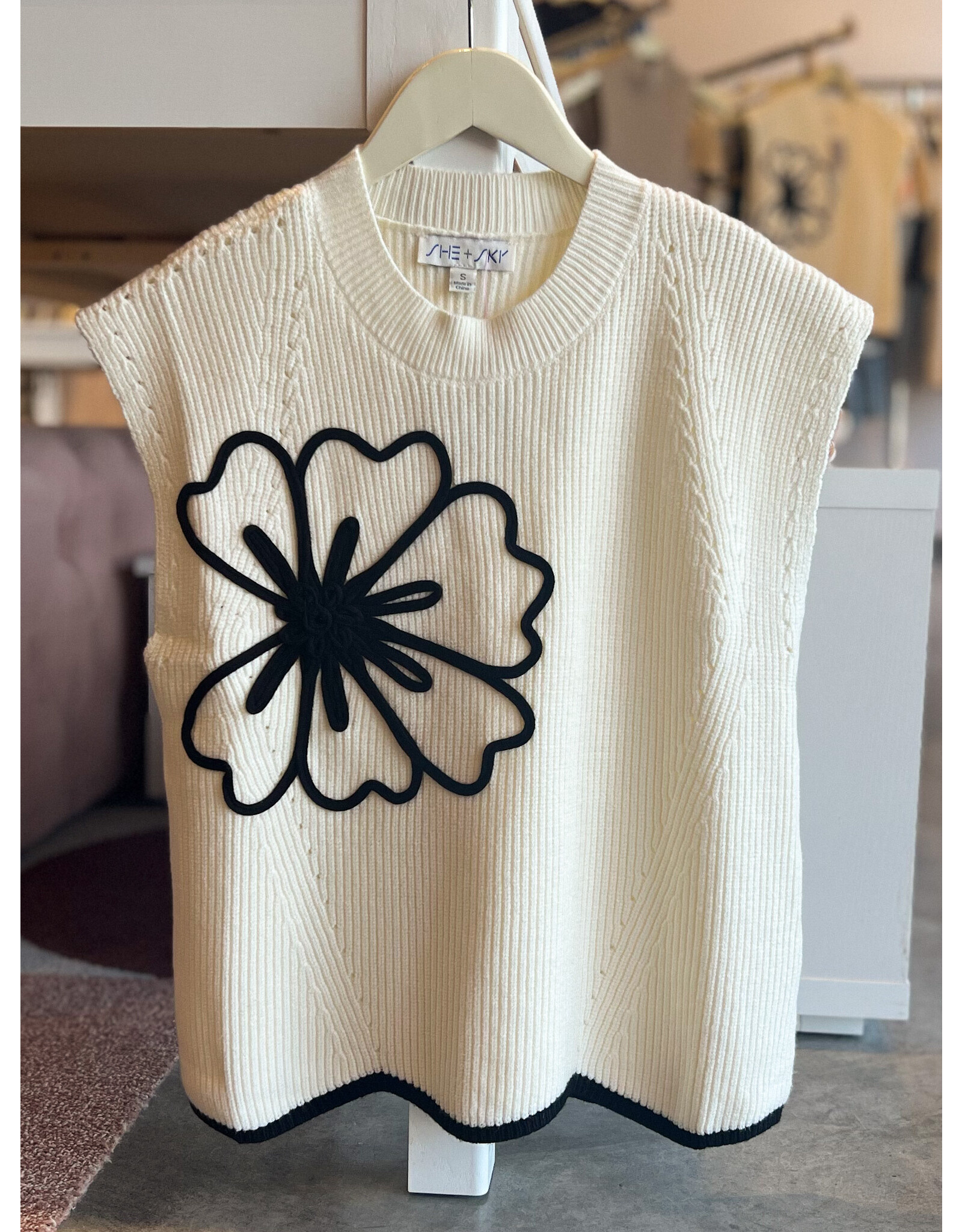 CALLAN FLORAL DETAIL SWEATER TOP