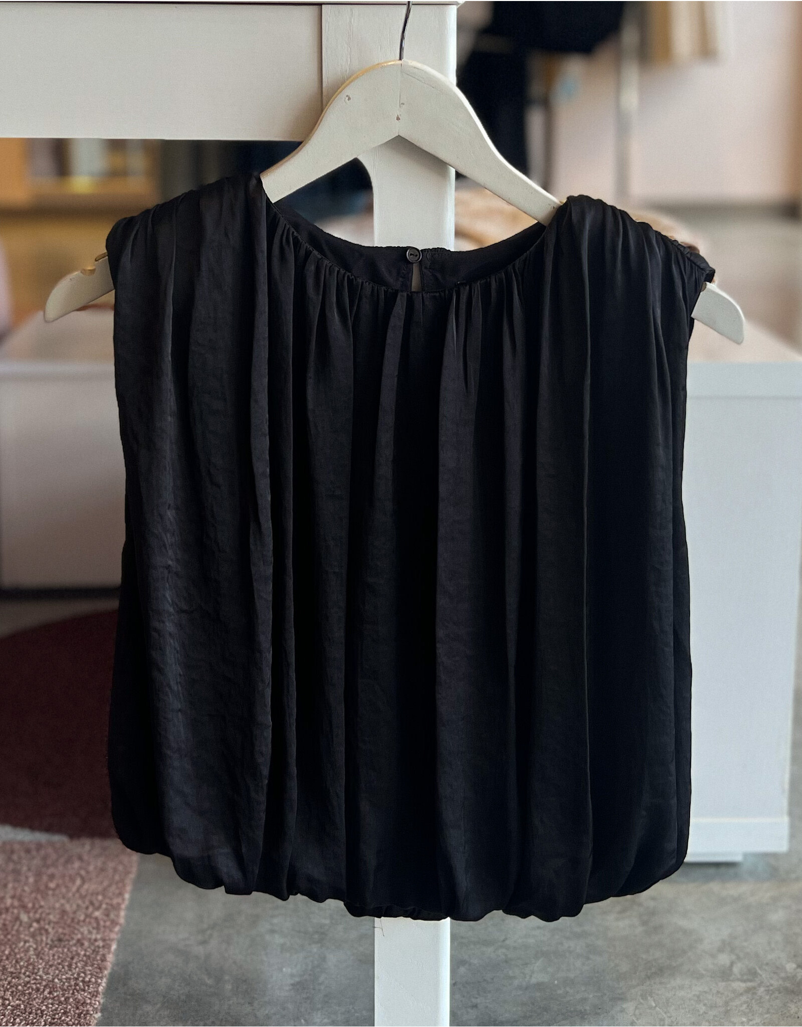 STEVE MADDEN MILANA TOP