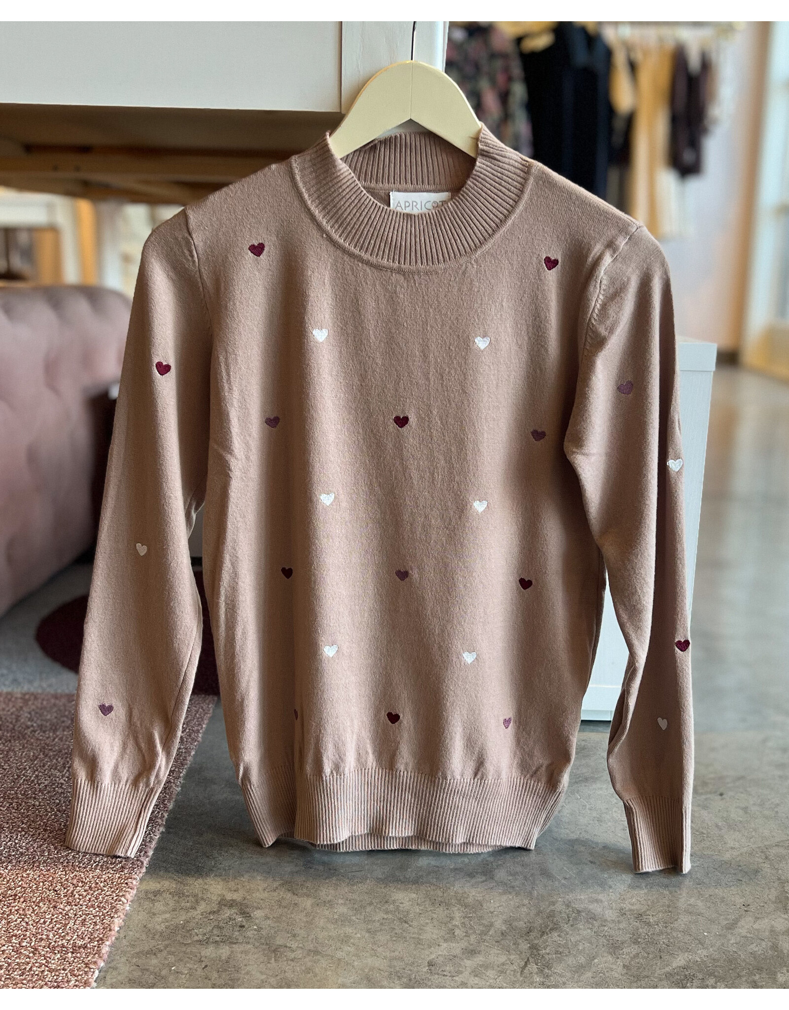 EMBR HEART SWEATER