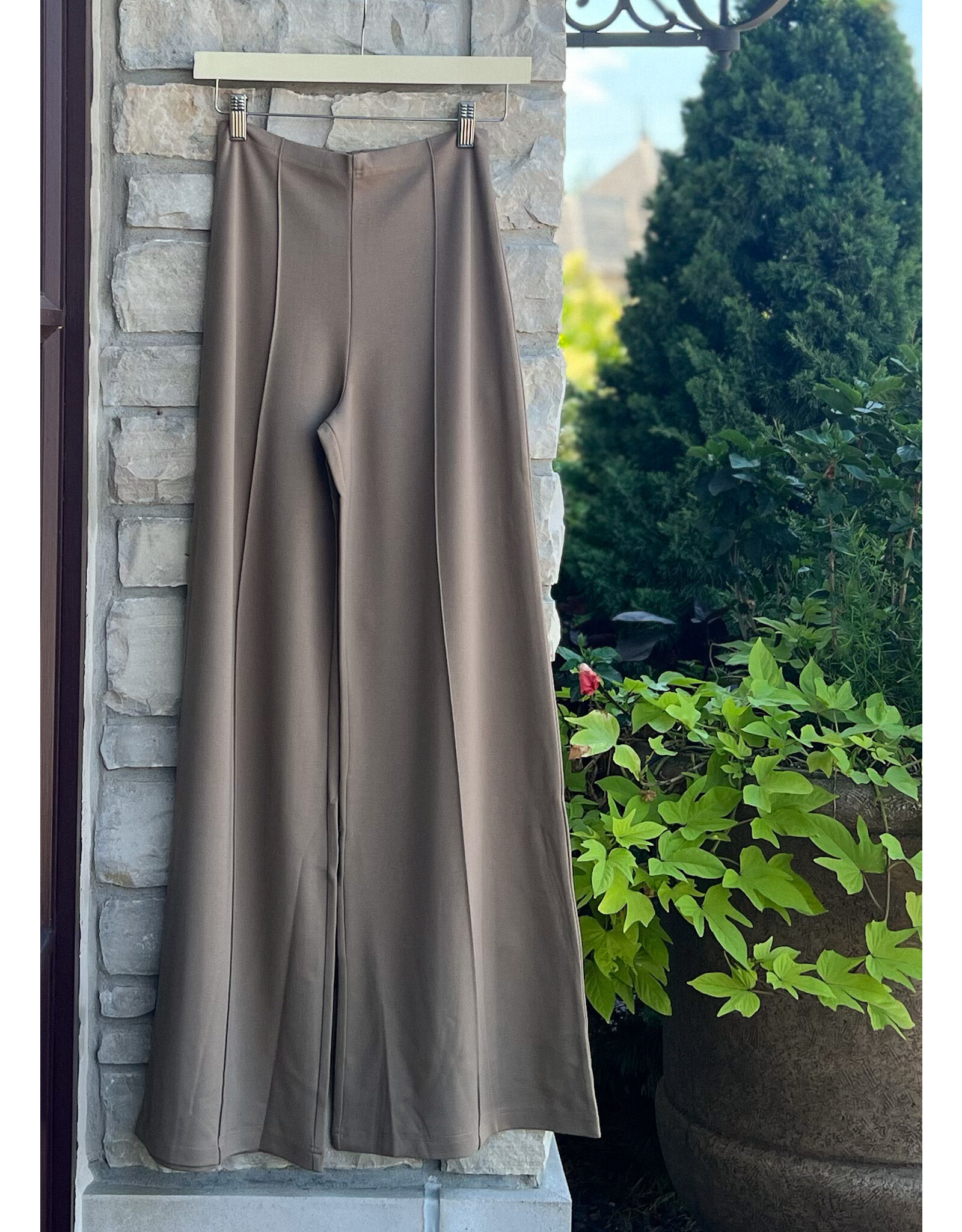 ARCADIA FLARE PANT