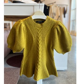 RUPIN FLARED PUFF SLEEVE TOP