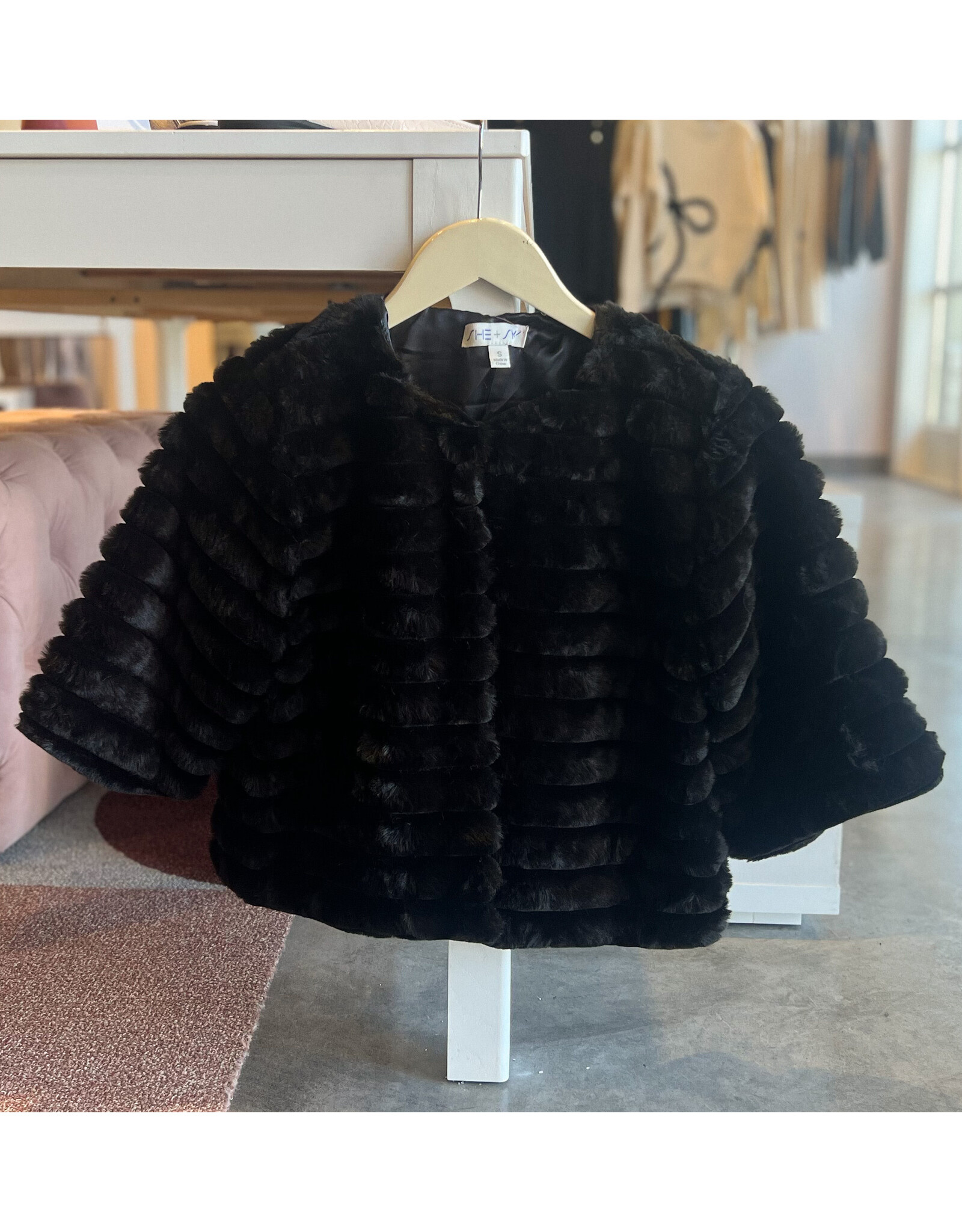 CAMBER FAUX FUR CROP JACKET