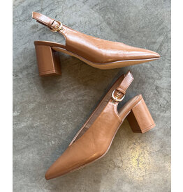 CHINESE LAUNDRY MENNY SLING BACK HEEL