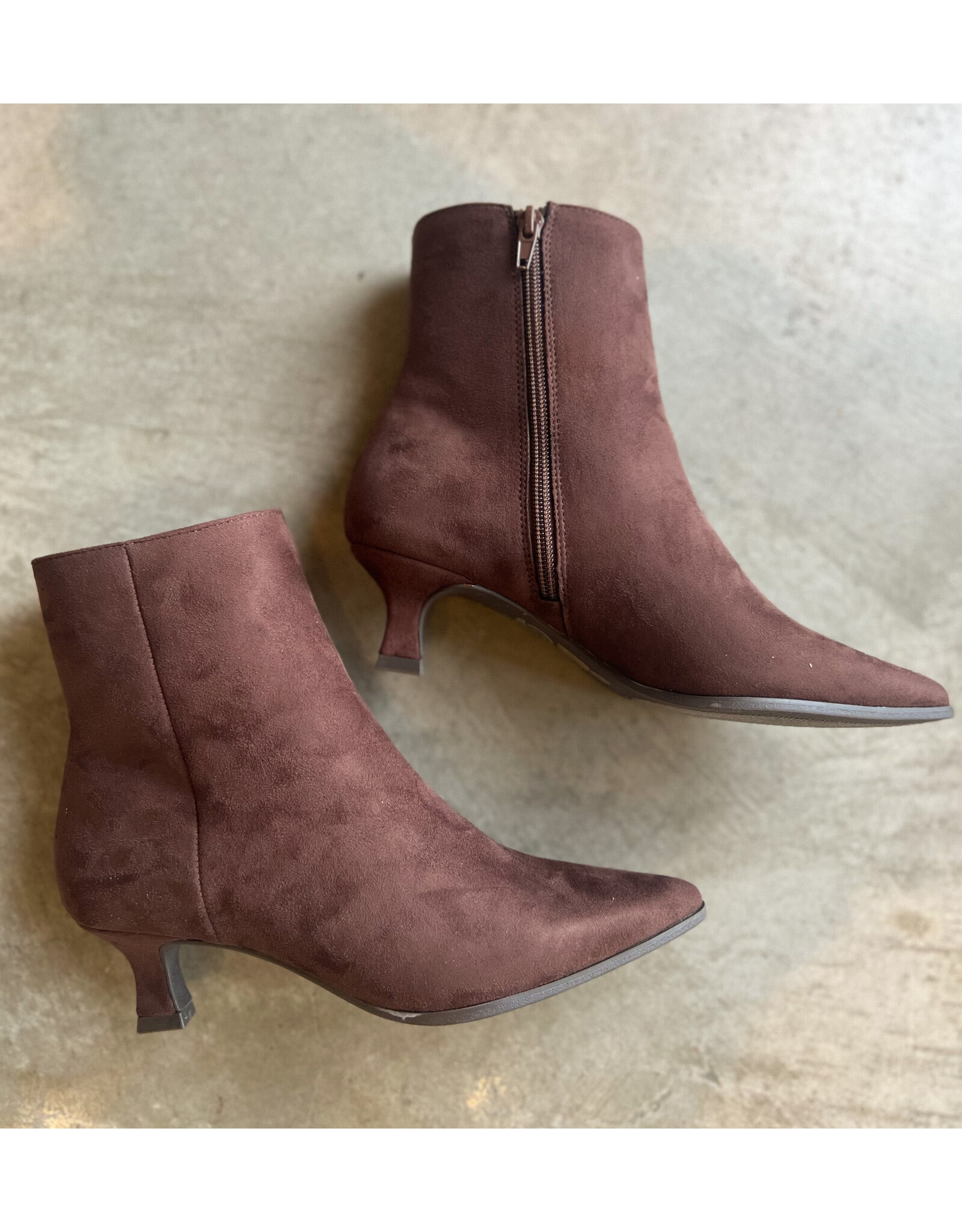 CHINESE LAUNDRY NOVALIE SUEDETTE BOOT