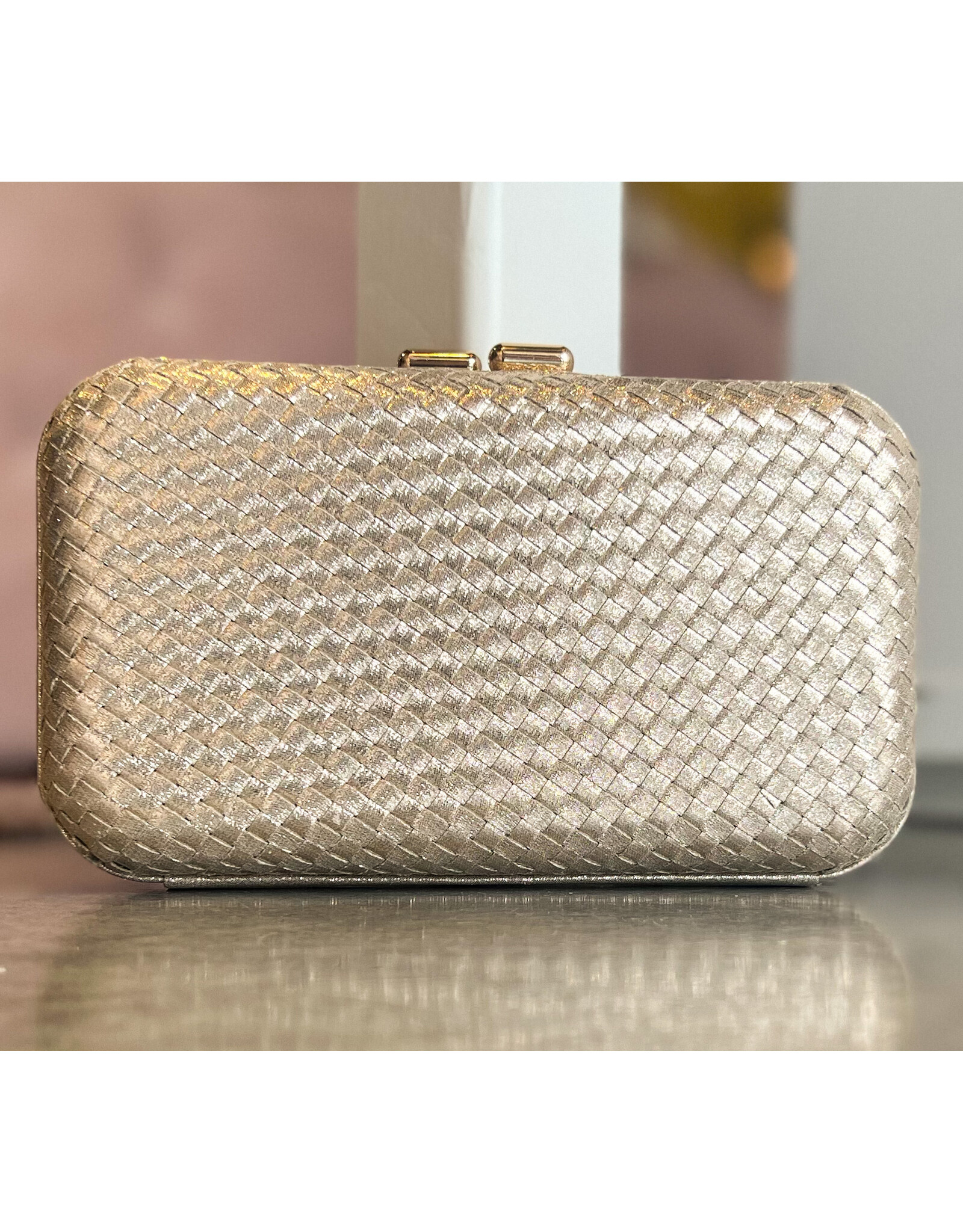 ANNA CROSSBODY