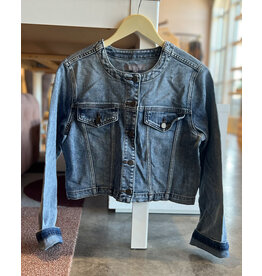 MAGDALENE COLLARLESS JACKET