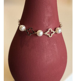 HANAN CLOVER +PEARL BRACELET