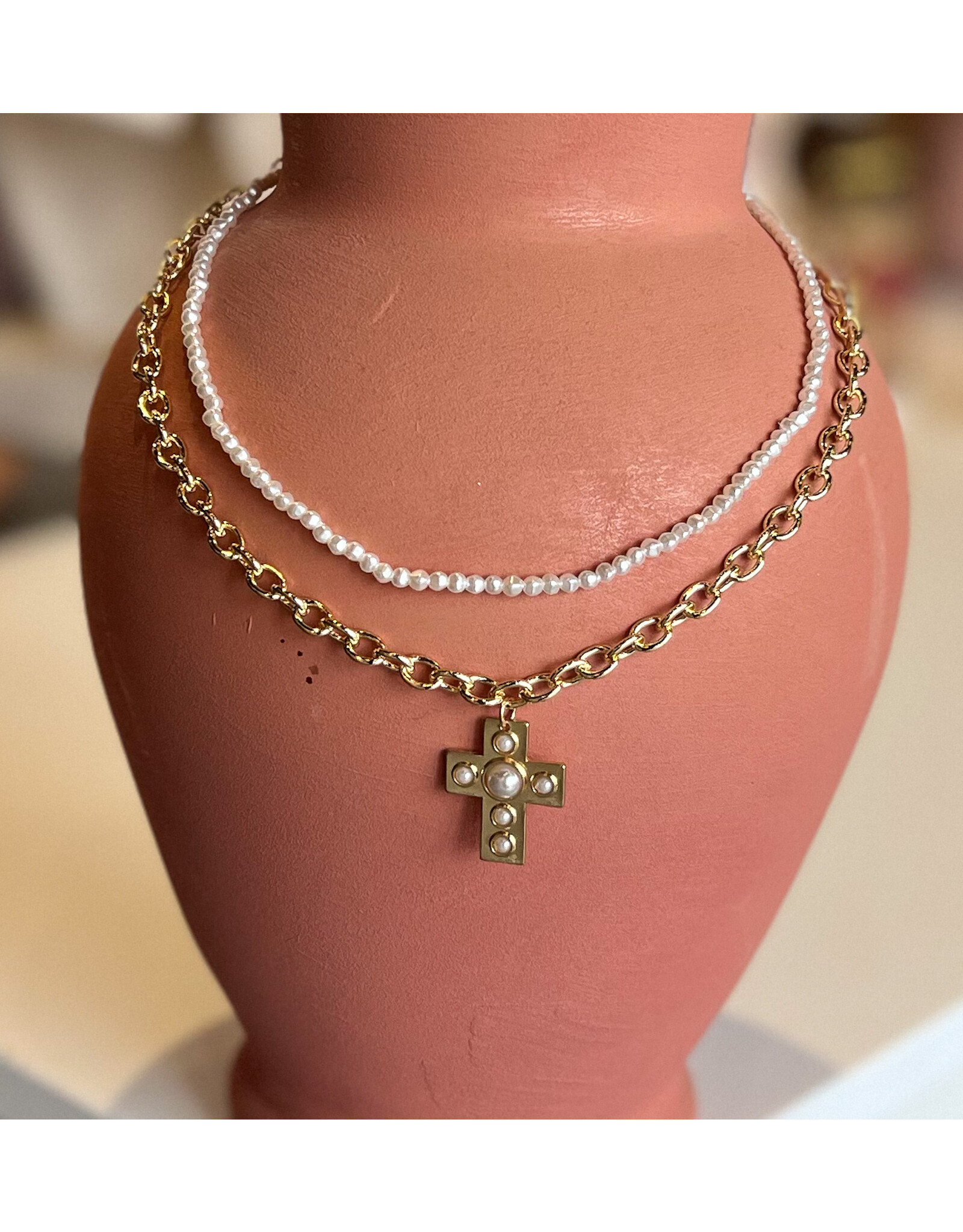 HENRY LAYERED CROSS NECKLACE