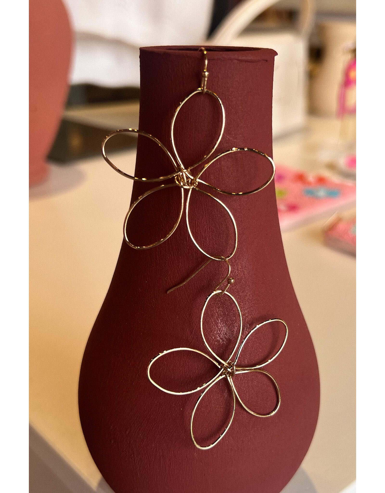 LUCIANA FLOWER DANGLE EARRING