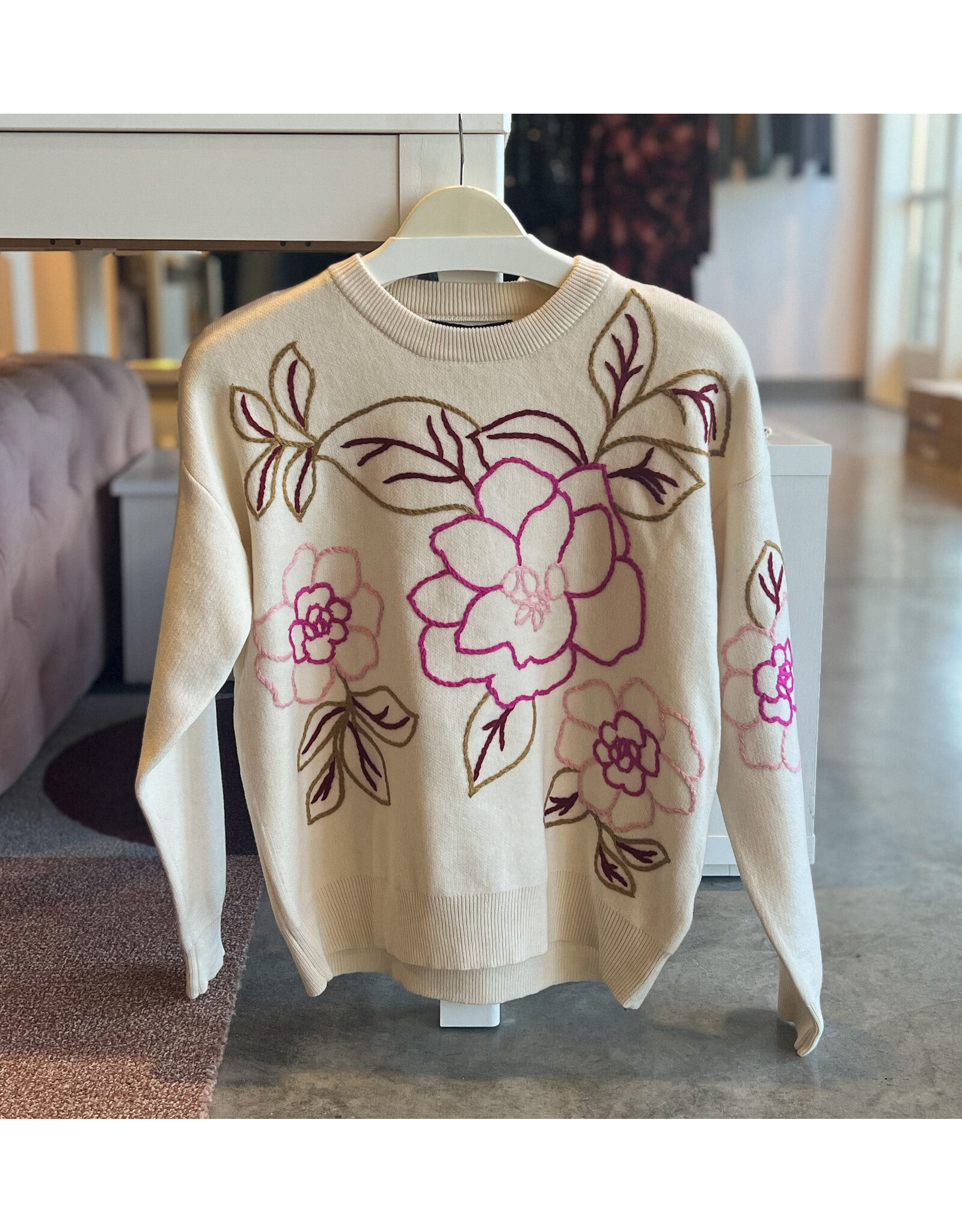 LEANDER FLORAL EMBROIDERED SWEATER
