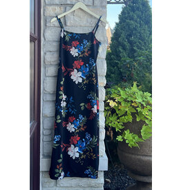 SADIE & SAGE FOUR SEASONS STRETCH MAXI DRESS