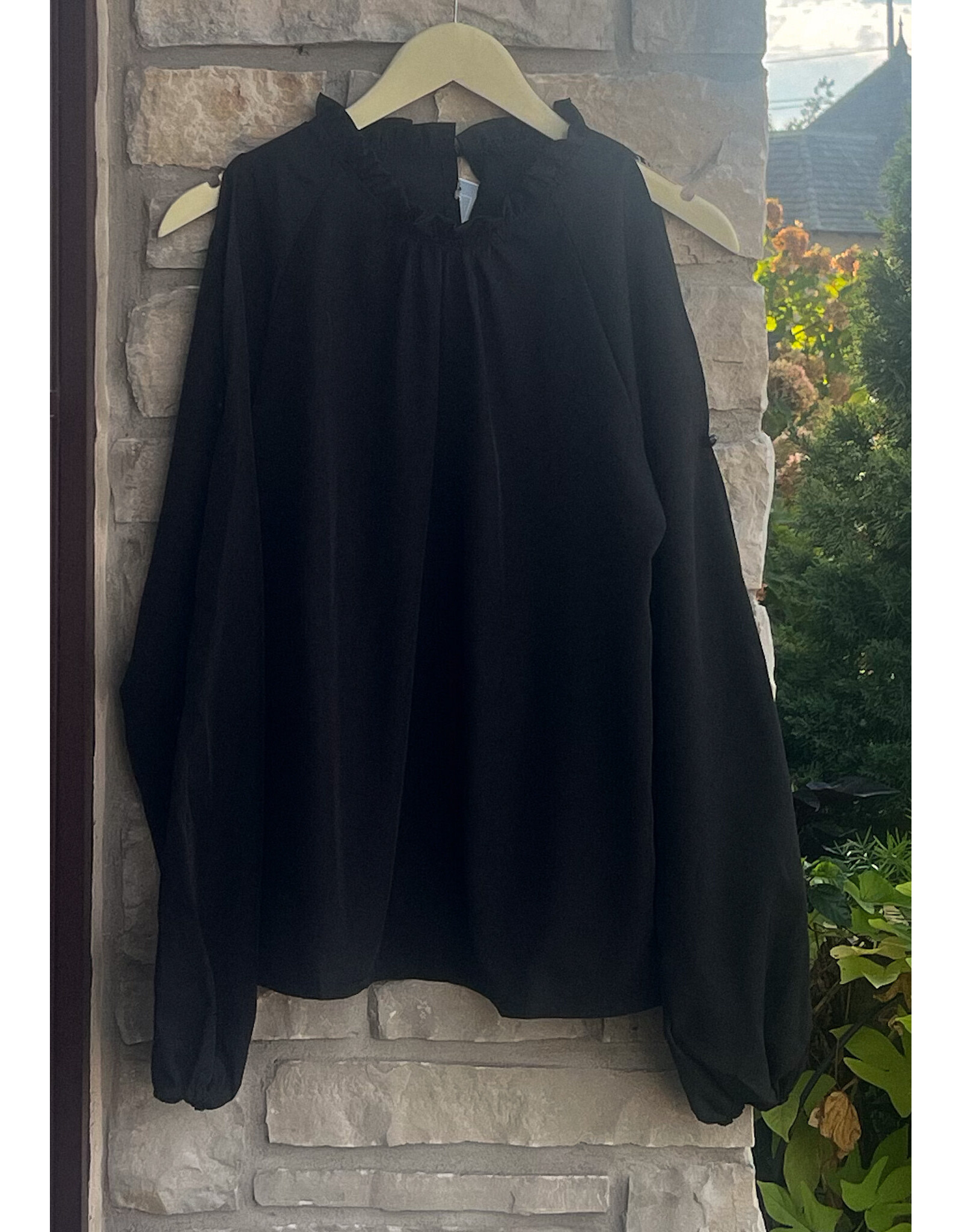 HADRIAN OFF THE SHOULDER TOP