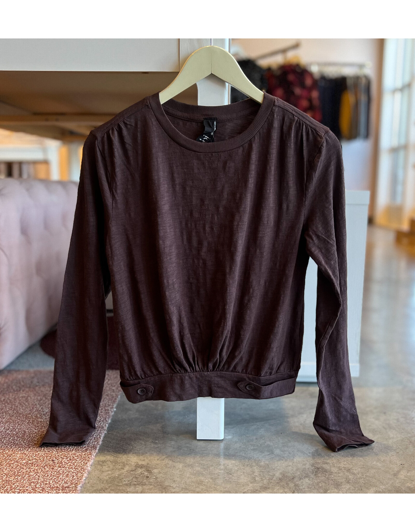 INDIVAR SHIRRD LS CREW PAULETS TOP