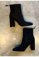 NYRA BLOCK HEEL BOOTIE
