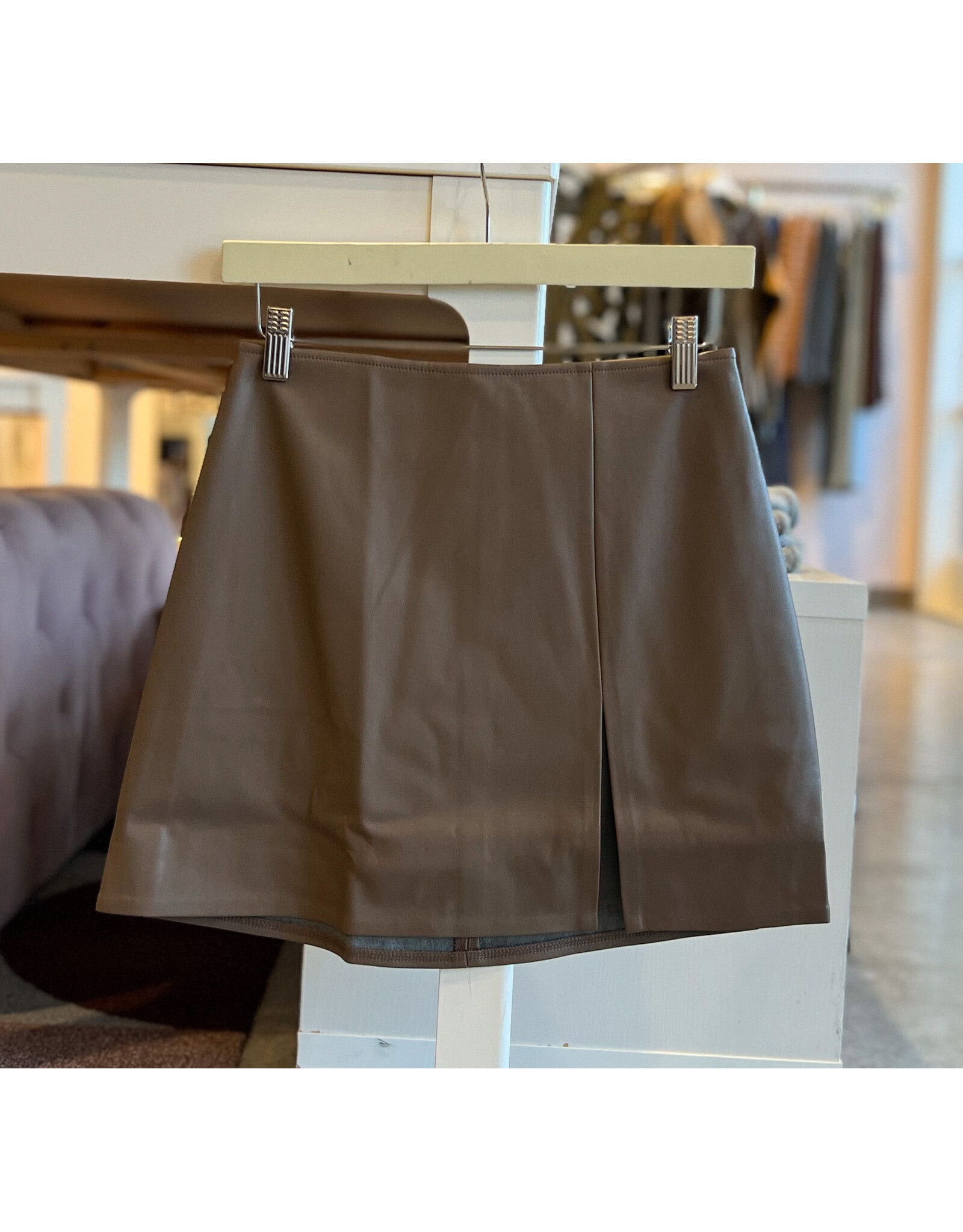 ROSCOE FAUX LEATHER MINI SKIRT