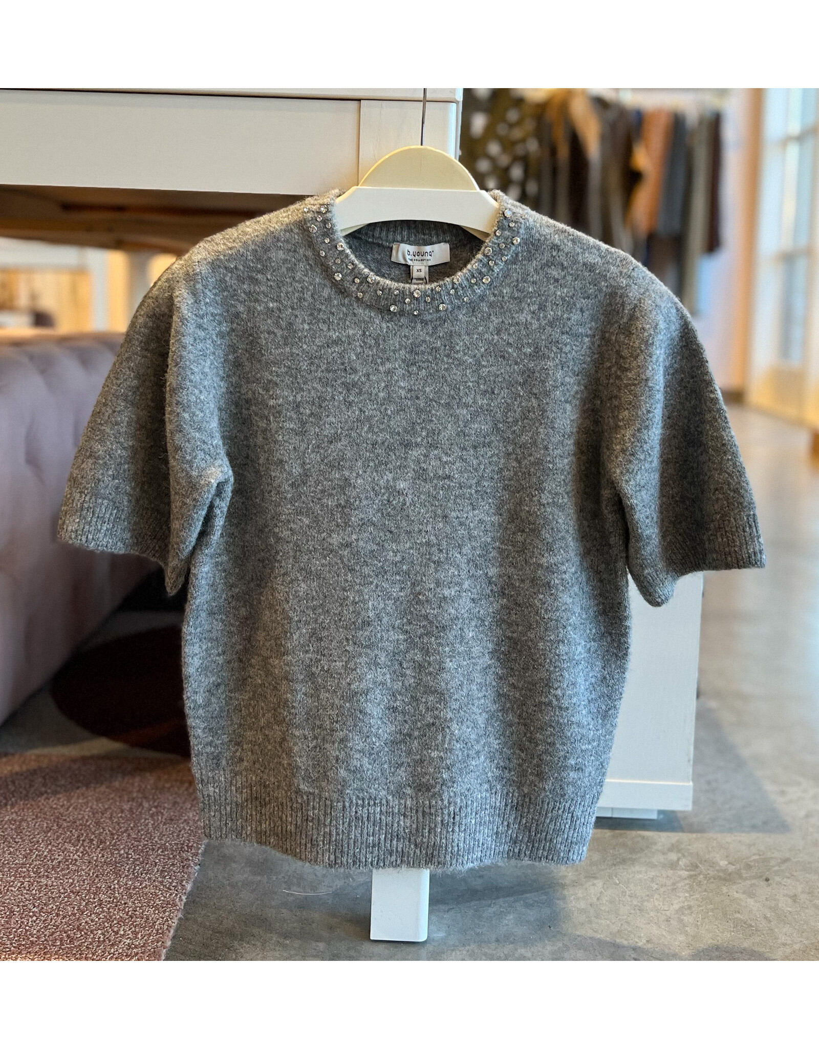 BYOMEAN RHINESTONE S/S SWEATER