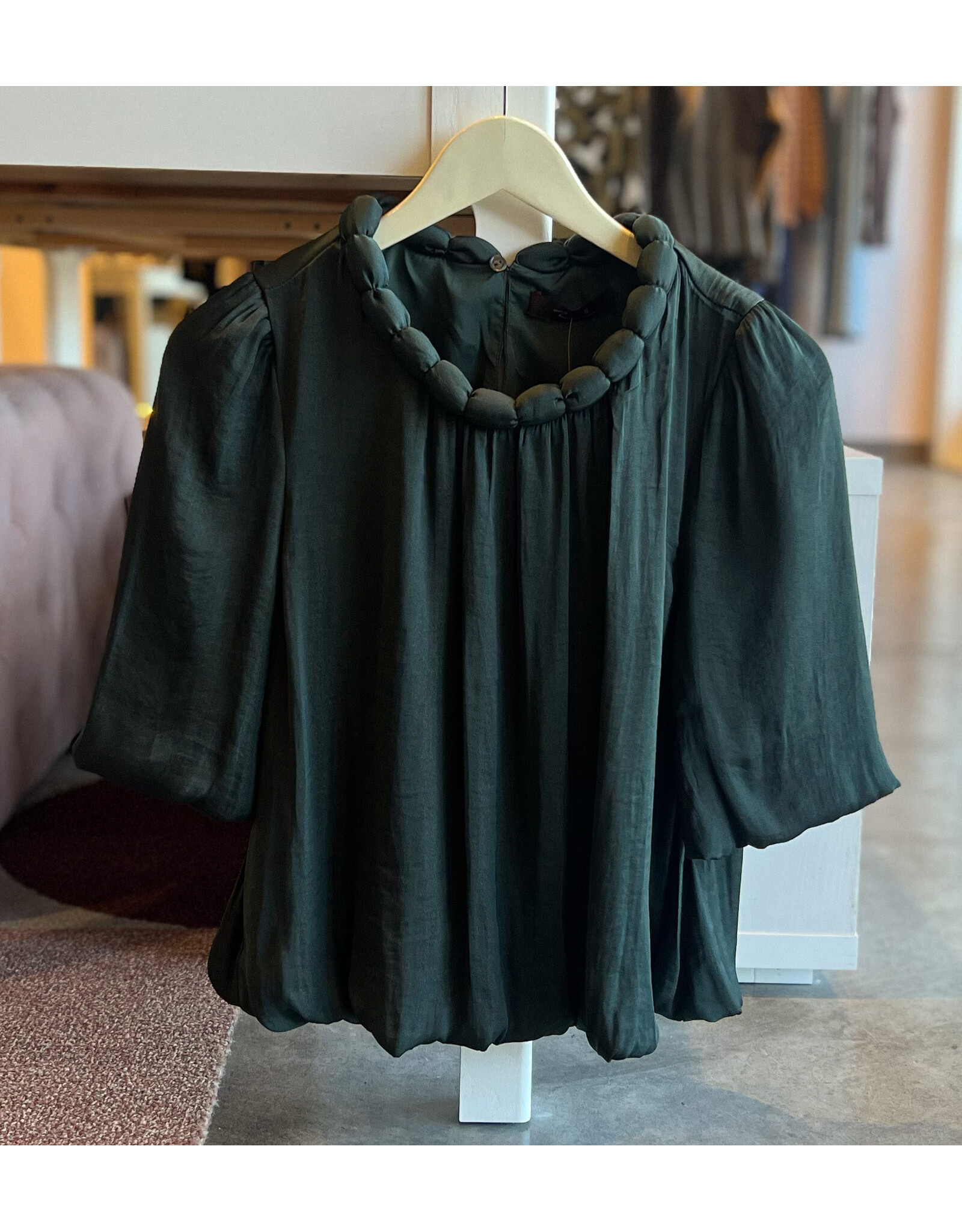 CASSIAN BILLOWY BLOUSE