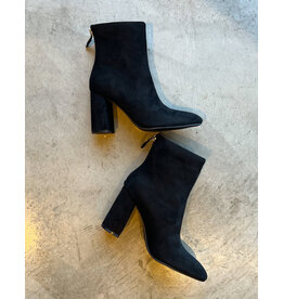 NYRA BLOCK HEEL BOOTIE