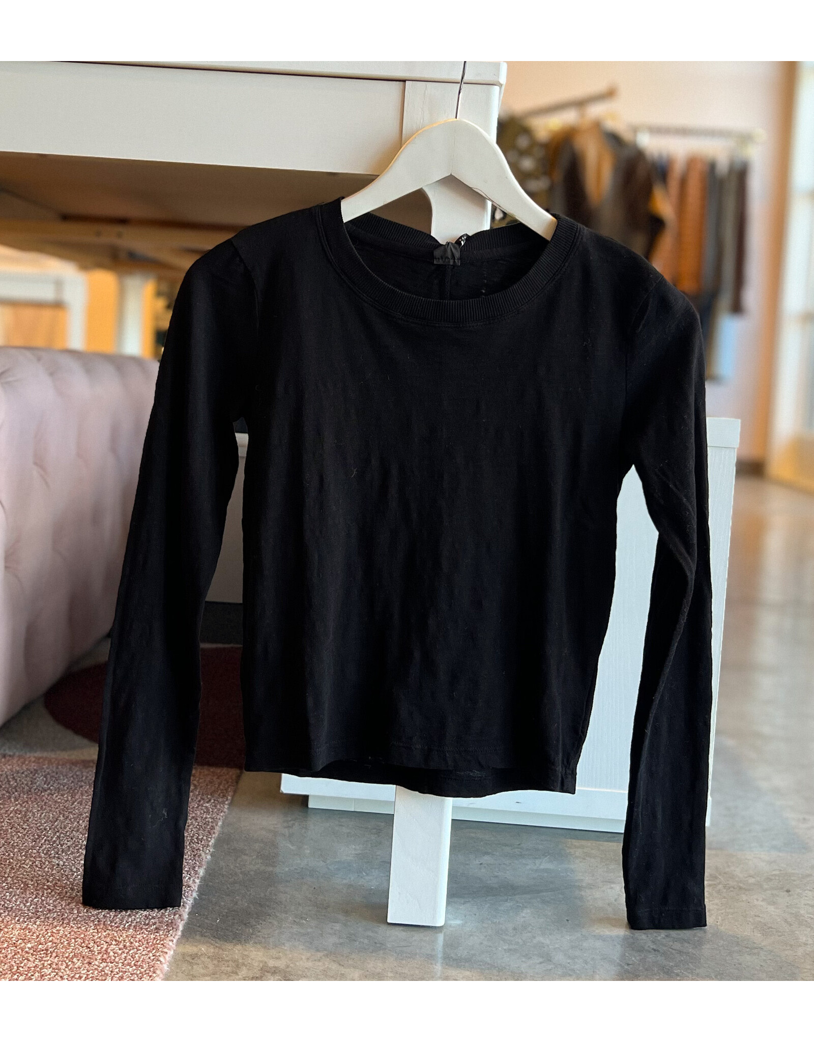 DAGUR RIB CRWNK CROPPED TEE