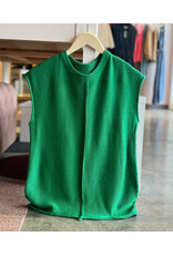 BRISTOL SLEEVELESS SWEATER