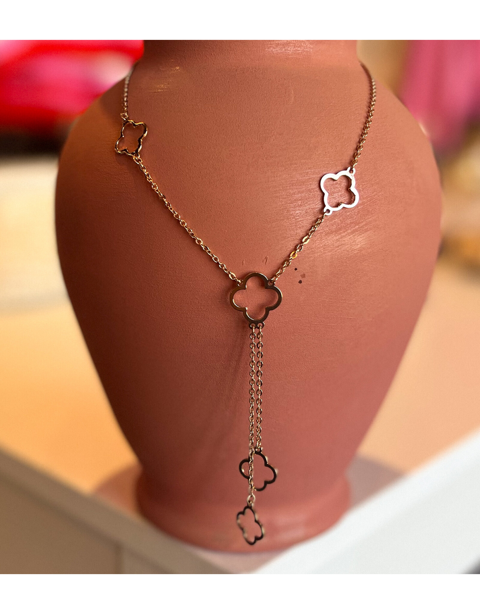 KAIA CLOVER NECKLACE