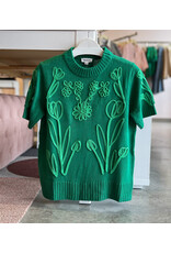 WINSLEY FLORAL EMBROIDERED TOP