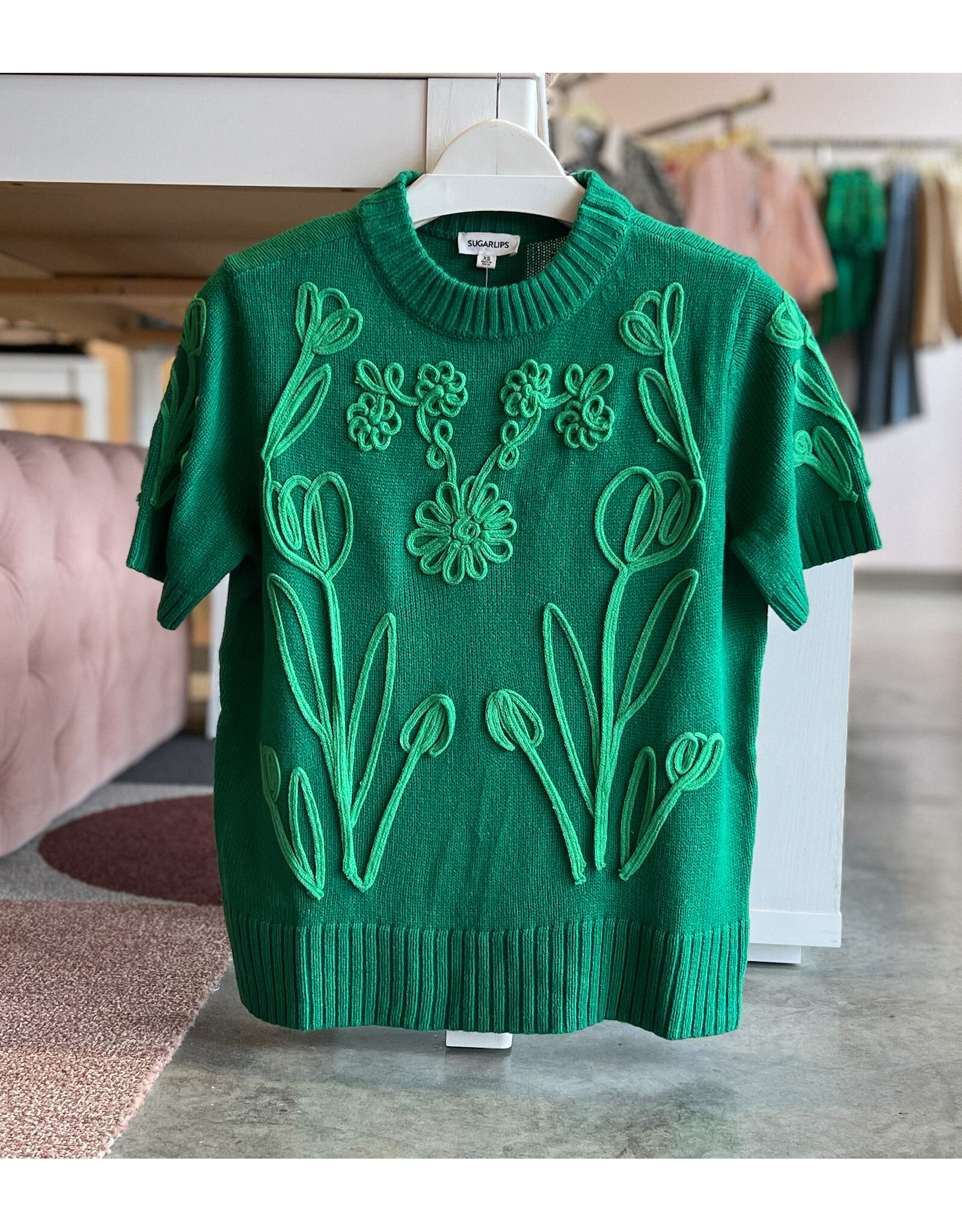 WINSLEY FLORAL EMBROIDERED TOP