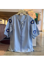 REEVE V-NECK EMBROIDERED TOP