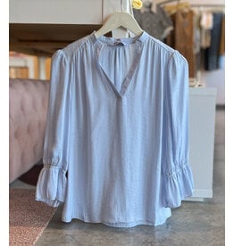 THEODORA V NK BLOUSE