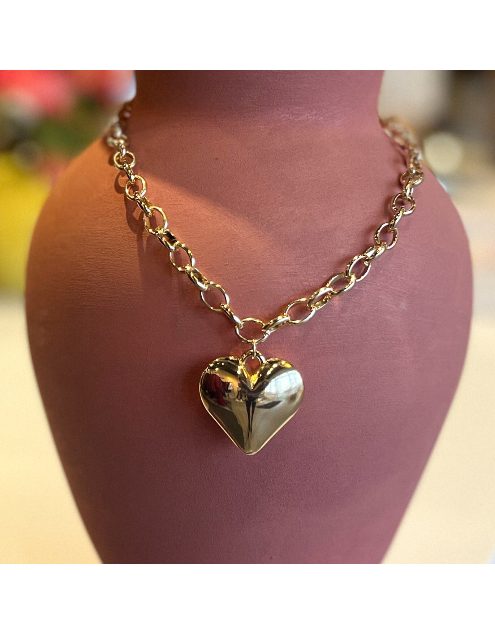 LAIRD PUFFY HEART NECKLACE