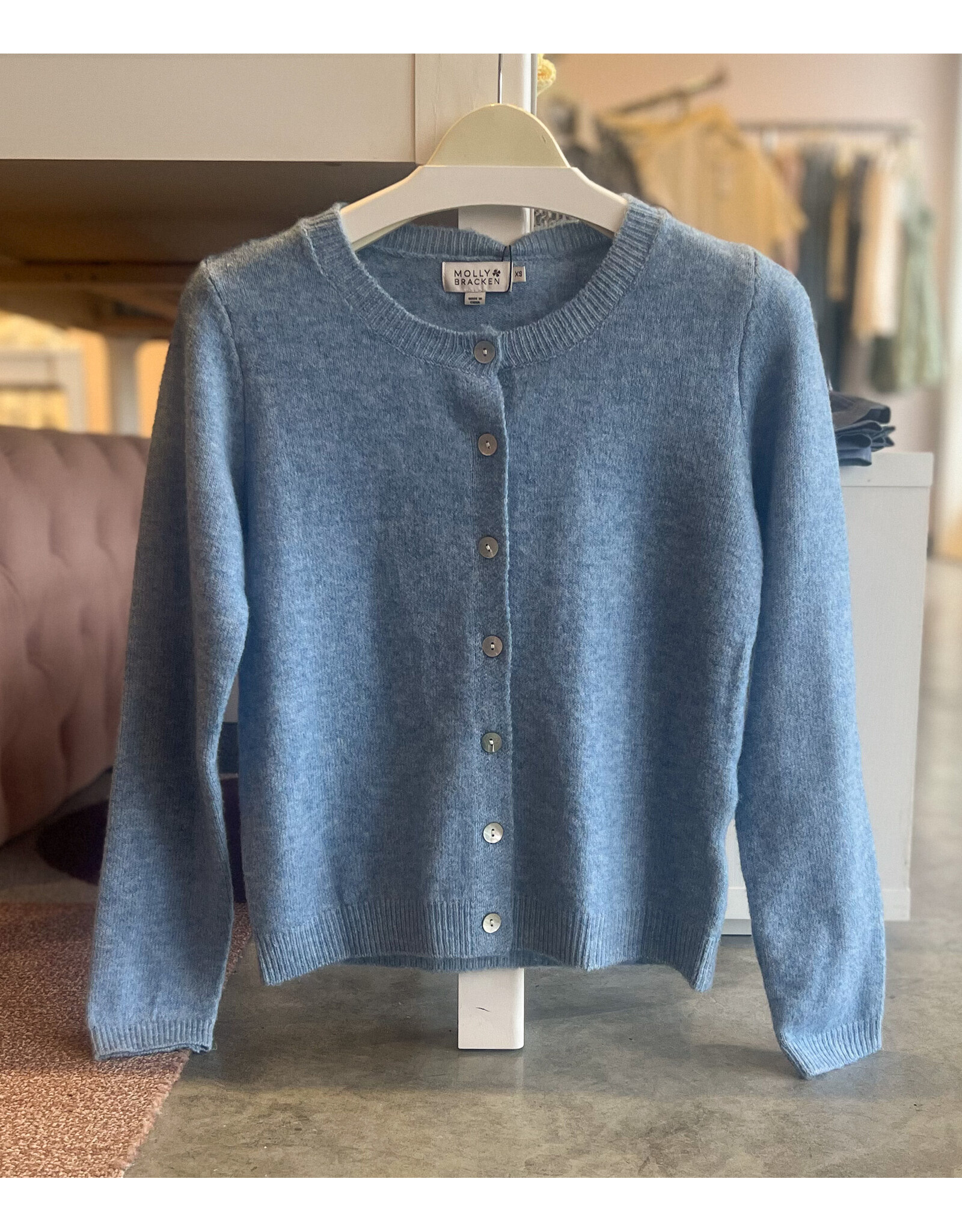 MOLLY BRACKEN COILIN CARDIDAN