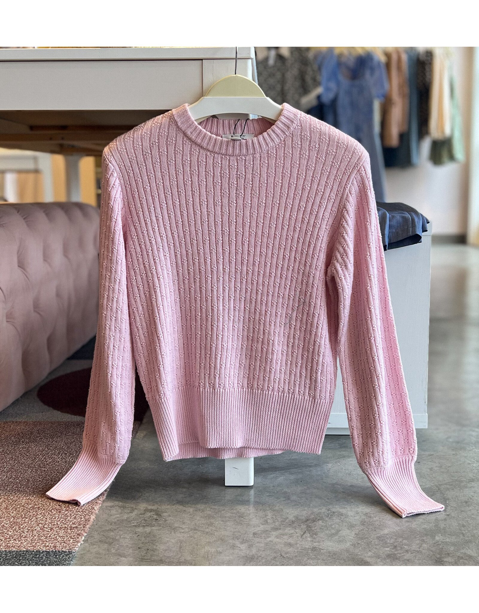 B. YOUNG BYNERAM STRUCTURE SWEATER