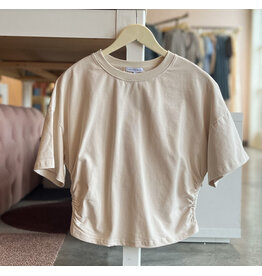 SUZI SEMI CROPPED ELBOW SLEEVE RUCHED TOP