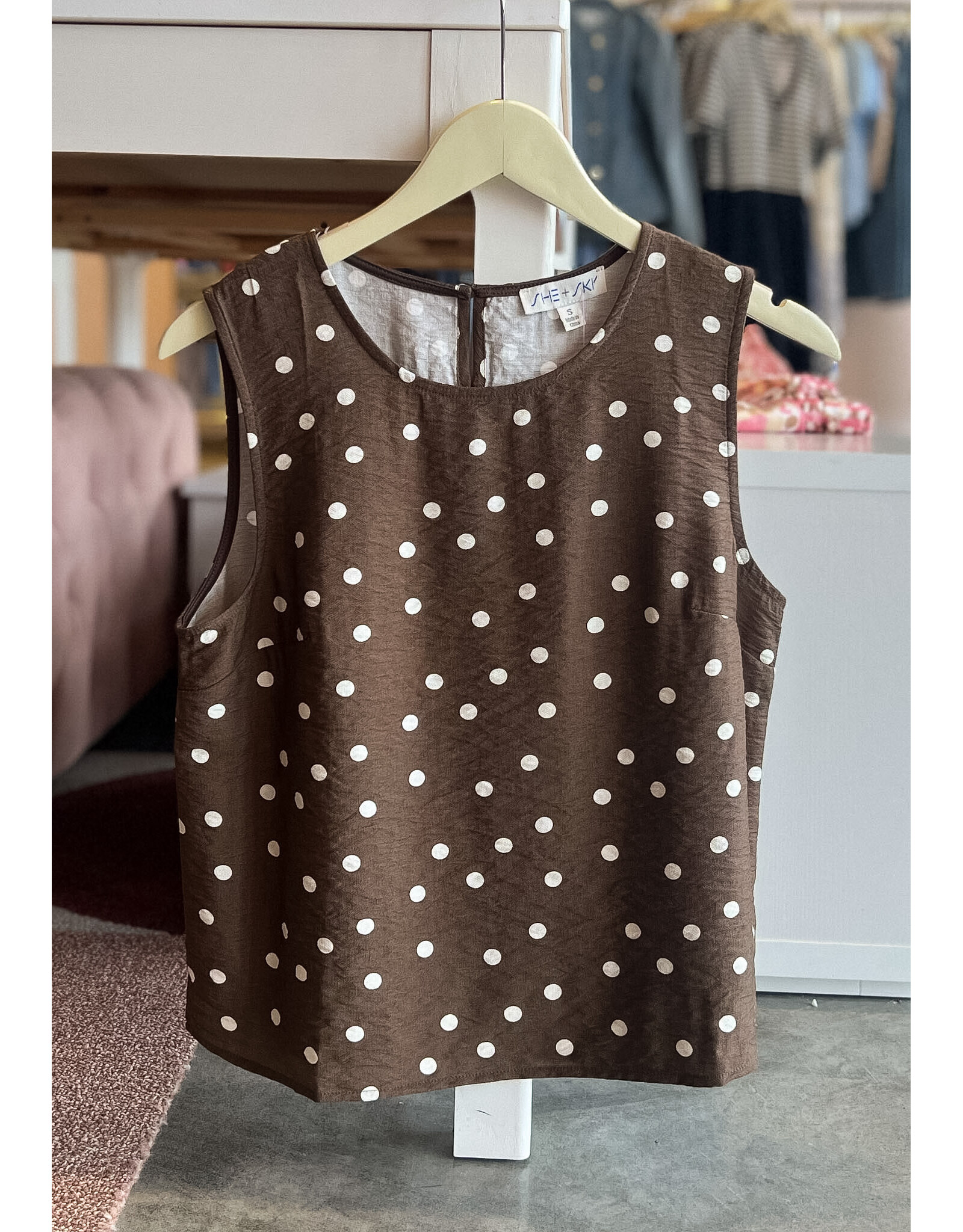 HAIKU SLEEVELESS POLKA DOT TOP