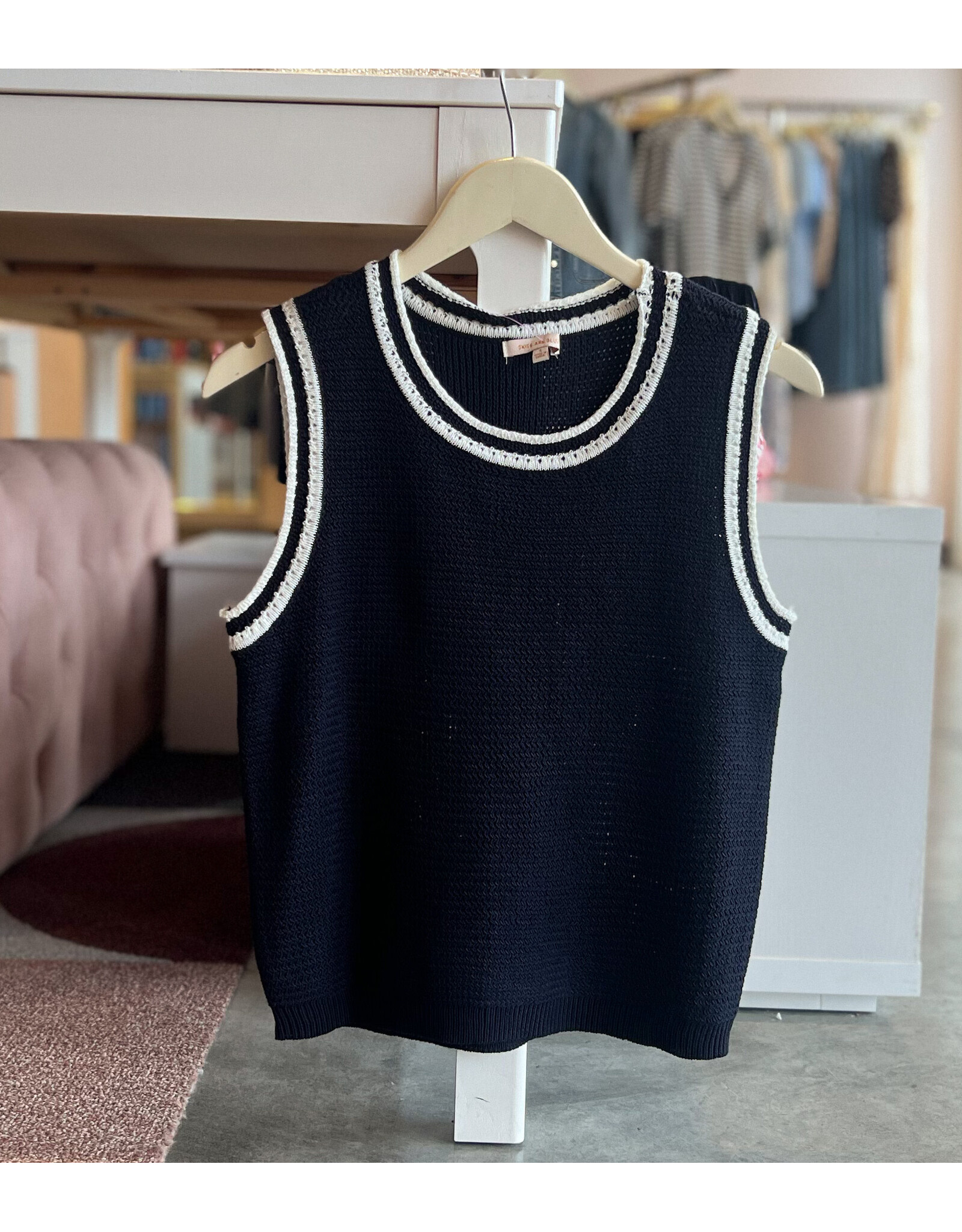 ERNIE SWEATER TANK