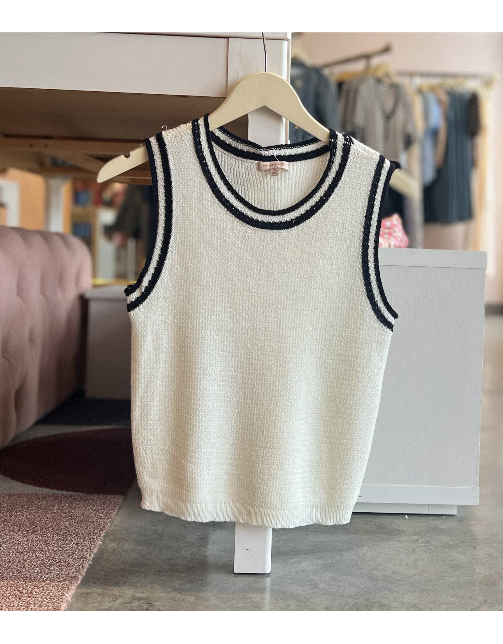 ERNIE SWEATER TANK