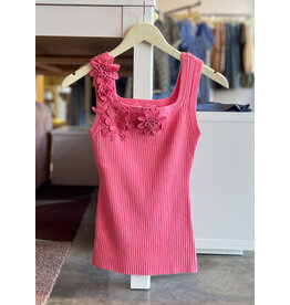 ARIADNE 3D FLORAL TANK TOP