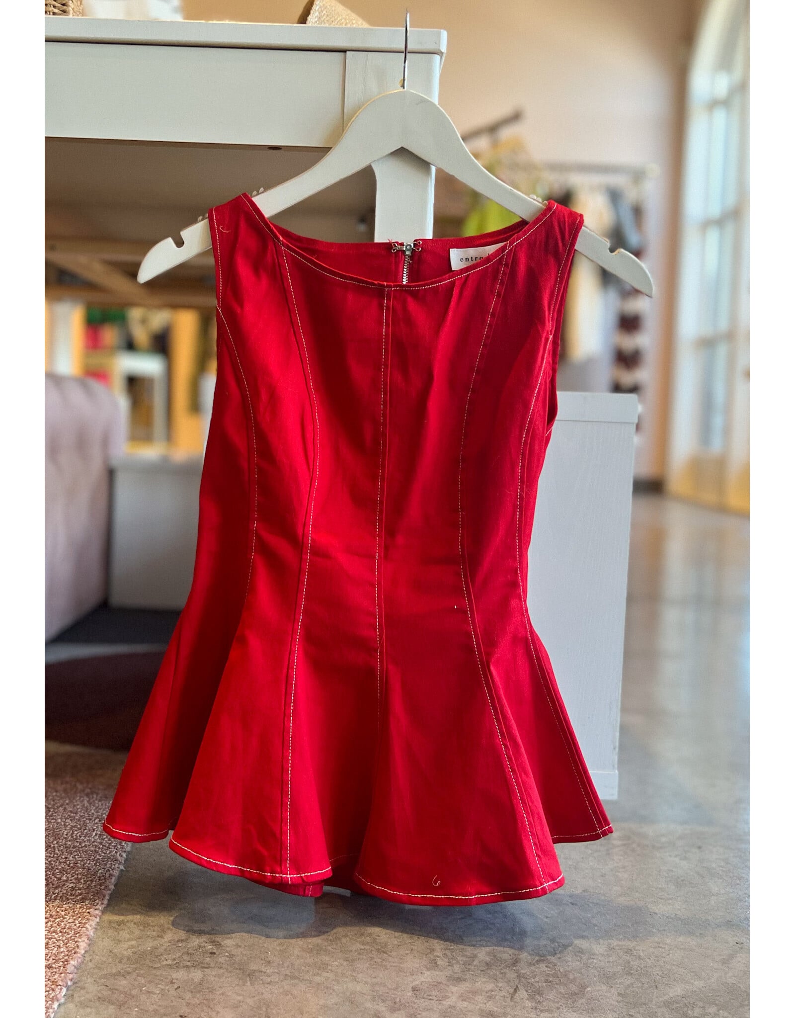 JADZIA PLEATED DETAIL TOP