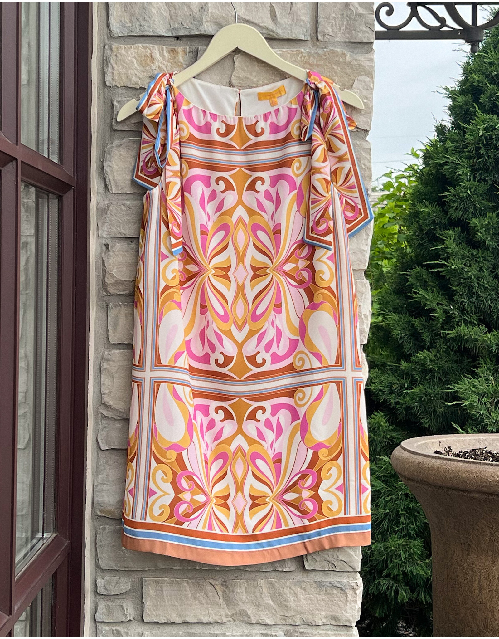 AGRIPPA PATTERNED PRINT DRESS