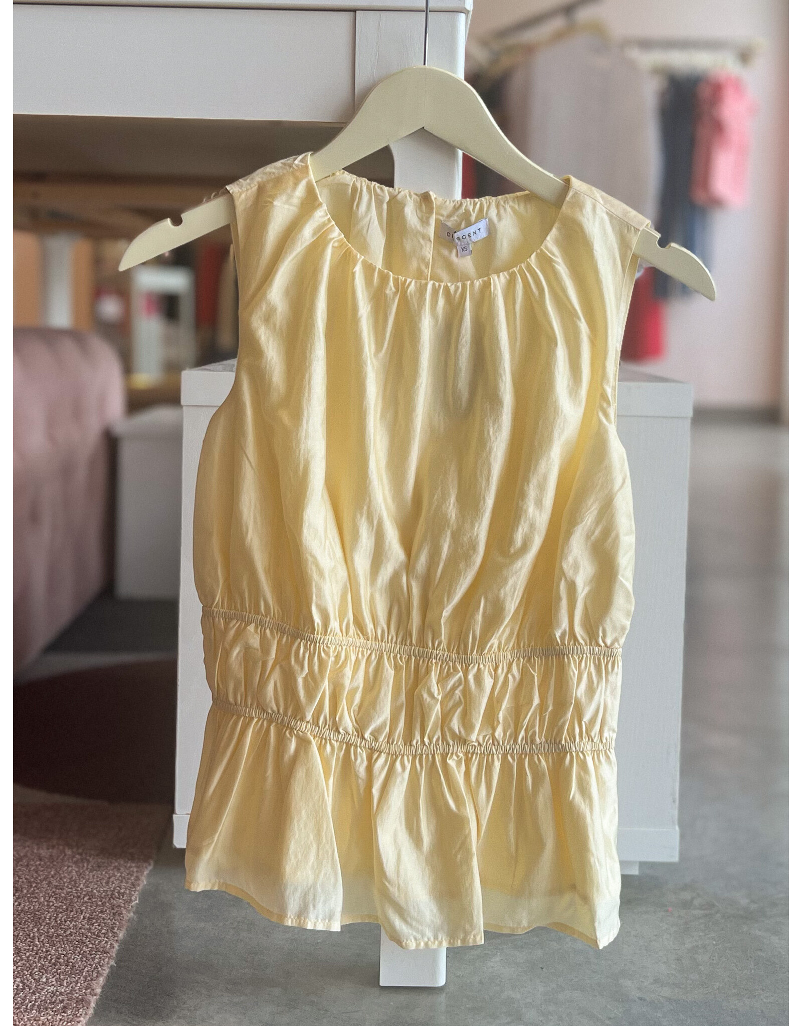 AVRIL RUCHED SLEEVELESS BLOUSE