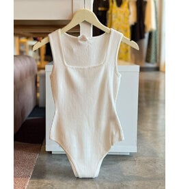 BENVOLIO SQUARE NECK RIBBED BODYSUIT