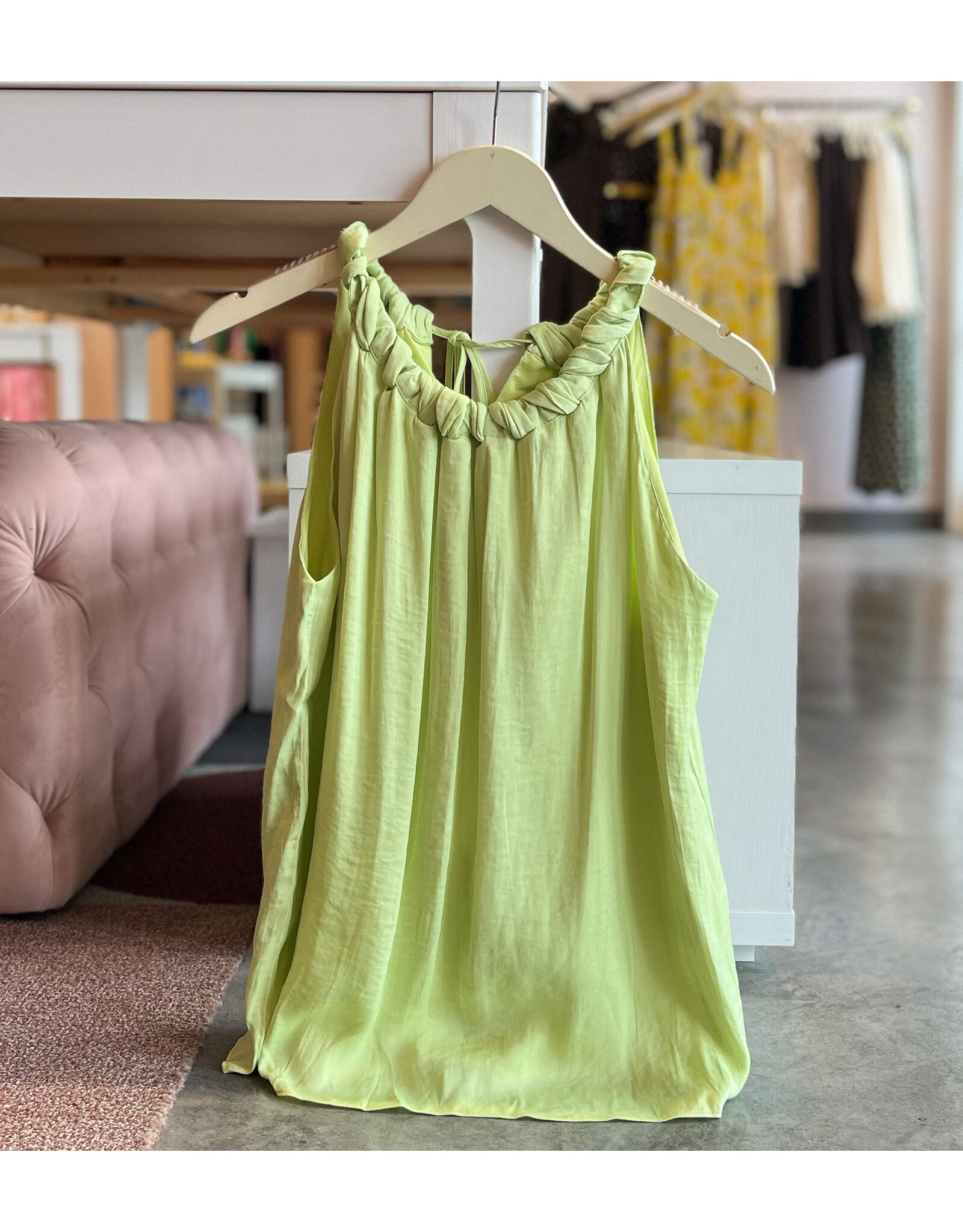 HAWKINS HALTER STYLE TOP