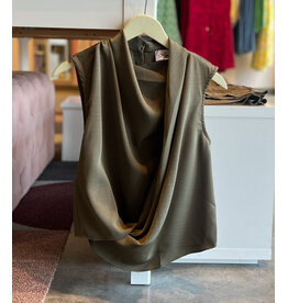 YIGIT SLEEVELESS DRAPED TOP