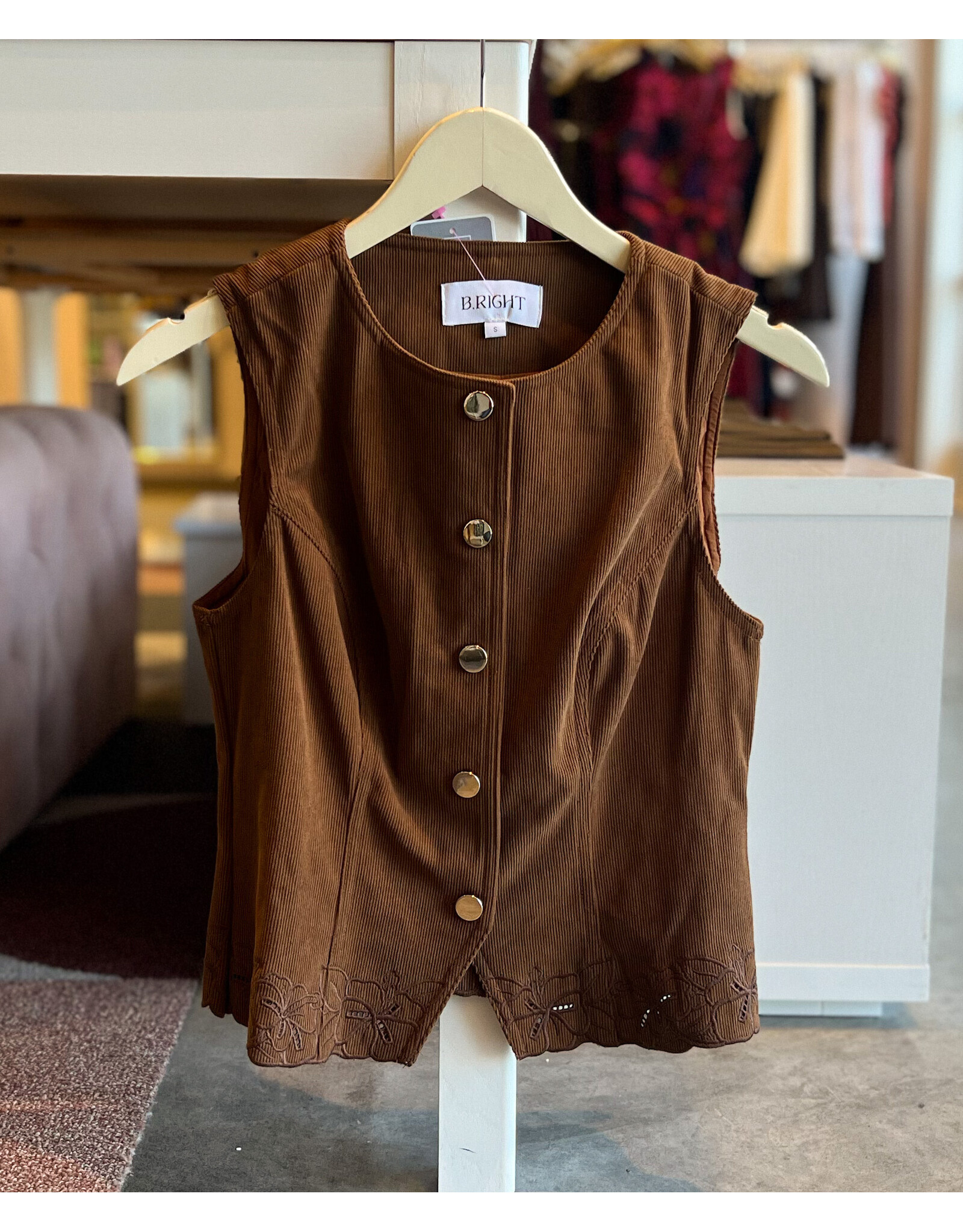 ROBERT CORDUROY EMBROIDERED VEST