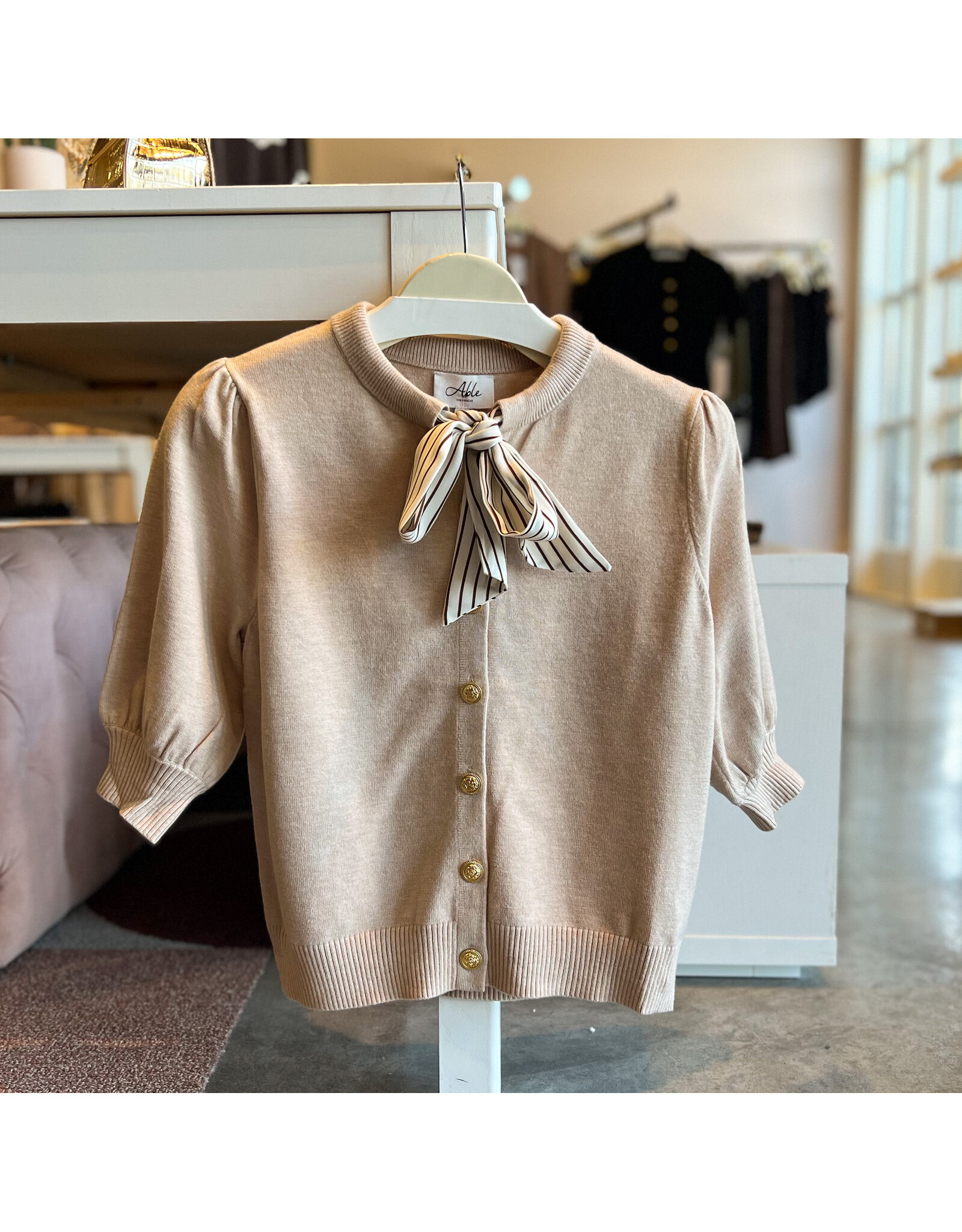 ARMANDO BOW DETAIL TOP