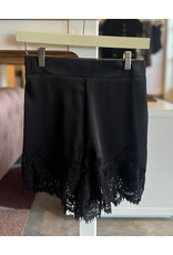 ALAZNE SATIN SHORT WITH LACE TRIM
