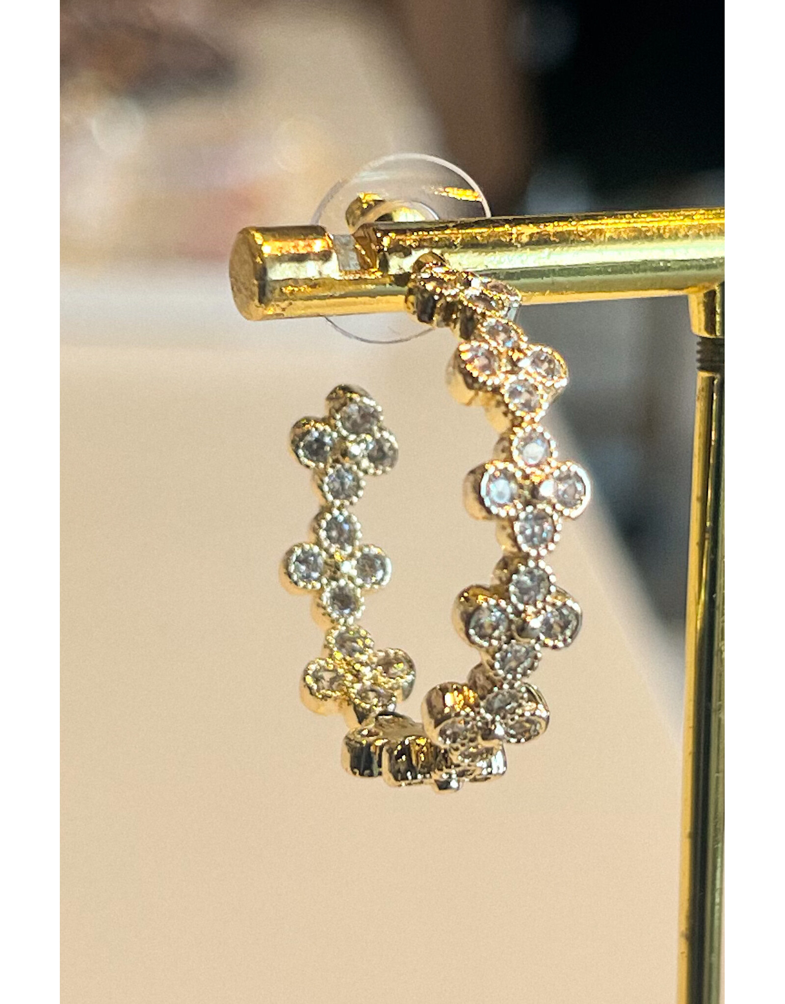 ADEN CLOVER HOOP