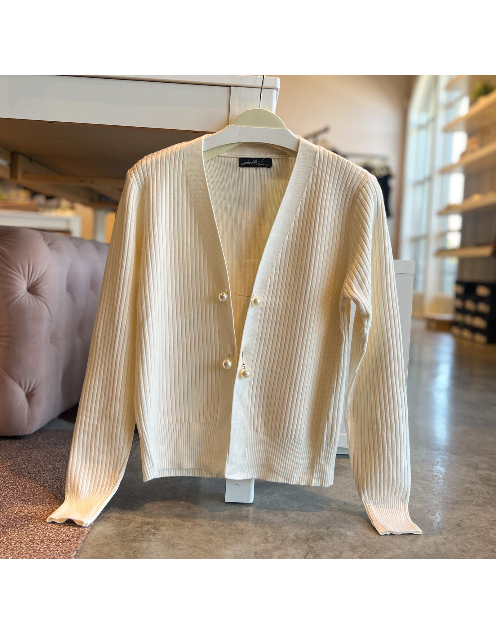 RICCARDO PEARL DETAIL CARDIGAN